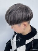 マッシュ刈り上げ×ブルーアッシュ