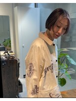 シーン 自由が丘(scene)&nbsp;ミニボブ/グレイヘアー/センターパート/50代/自由が丘