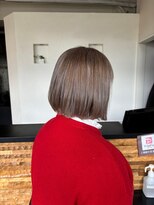 ヴァン カウンシル 王子(VAN COUNCIL)&nbsp;大人かわいい後下がりマッシュヘア×ボブディ/白髪ぼかし#3