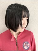 前髪あり大人ショート韓国風ウルフレイヤーアッシュカラー