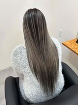 ワク 藤沢店(waku)&nbsp;グレー　バレイヤージュ　ケアブリーチ