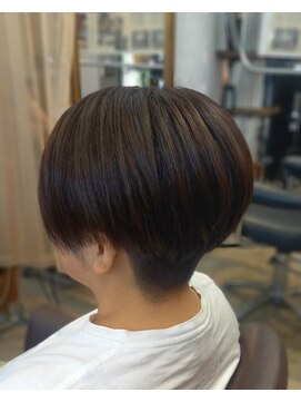 ノマニカ バイ ルレーヴ 池田店(noma-nika by Le reve) 丸み×刈り上げの大人ショートボブ☆