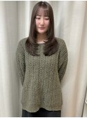 レイヤーカット×アッシュブラウン