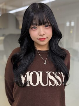 ソラ 広尾店(SORA) ブルーブラック/顔周りカット/ロングヘア