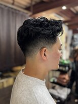 ヘアークリエイ トポライトウィロー 烏丸(Hair Create Polite willow)&nbsp;フェードパーマスタイル