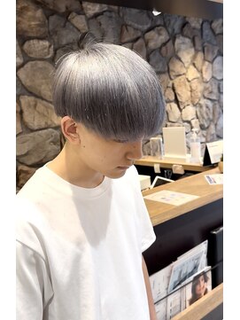 アトラクト バイ ラック 津田沼(Attract by LUCK) シルバーアッシュ/津田沼/メンズパーマ/メンズ/ブリーチ