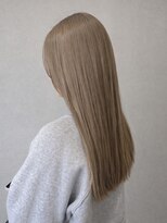 コタ 水戸(COHTA)&nbsp;レイヤーカットミルクティーベージュブリーチなしダブルカラー