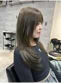 大人気レイヤーカット&オリーブアッシュベージュ