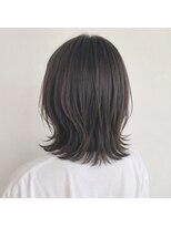 アンリエラ(Unliera) レイヤーボブ/グレージュ/暗髪でも透明感カラー/松山美容室