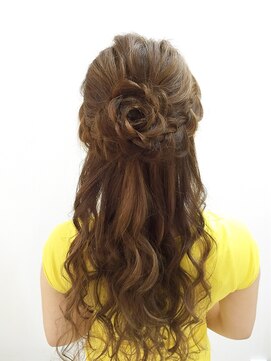 ヘアアンドメイクジップ恵比寿 (Hair＆Make ZIP) お花ハーフアップ　ヘアセット
