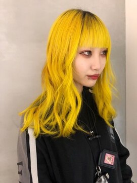 ジーナ(XENA) イエローヘアー