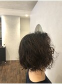 デザインカラー　ローライト　厚めバング　ミディアム スタイル