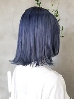 テトヘアー(teto hair) 水色　青　ブルー　切りっぱなしボブ　ブルージュ　韓国ヘア