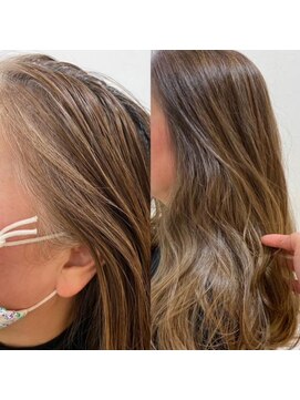 ラ シェンテ エイジア 川西(La Sente Aja) 脱白髪染め　グレージュハイライト