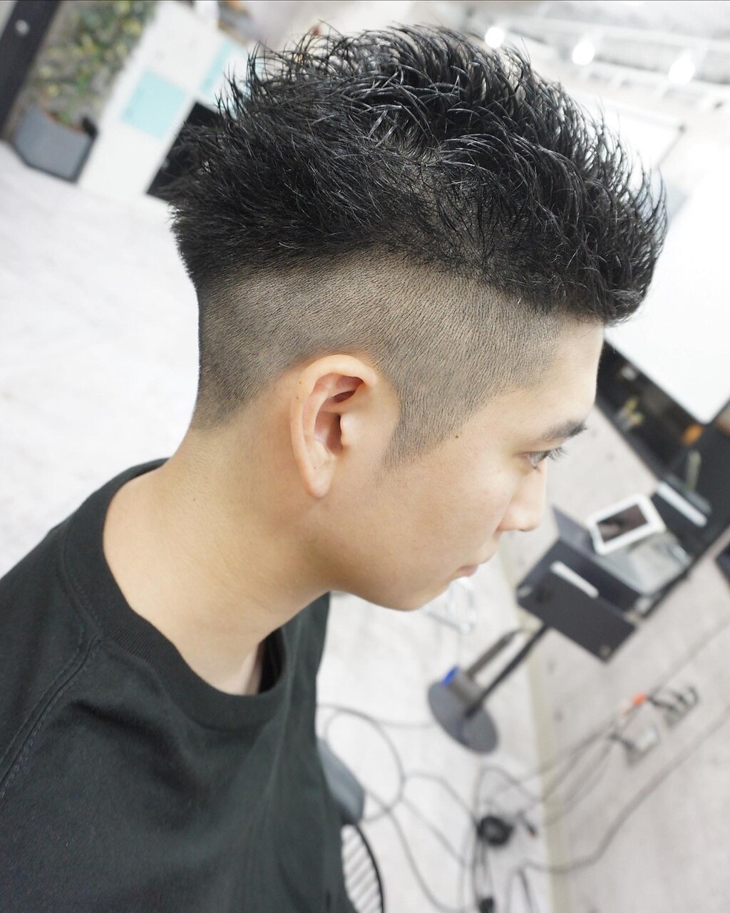 メンズツーセクション刈り上げベリーショート：L140292263｜ヘアテリア