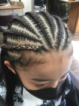 サロン ド アイ ソレイユ(Salon de i Soleil) ハーフコーンロウエクステプラス