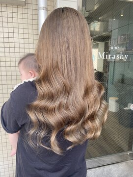 ミラシィ 稲毛(Mirashy) アッシュベージュで明るいけど落ち着きのあるカラー♪