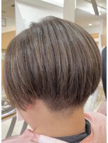 カットハウス はさみの部屋&nbsp;大人ショート/マッシュレイヤー/縮毛矯正/オリーブベージュ