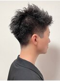 ツーブロック刈り上げアップバング×束感メンズショート