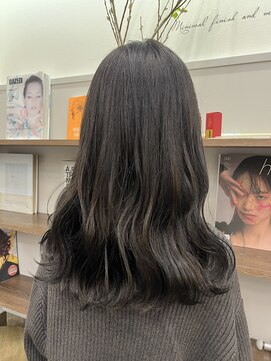 デイジードゥ(Daisy duex) 暗め艶グレーカラー