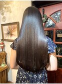 乾かしただけでまとまる極上美髪矯正*