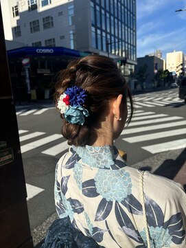 ビーハイブ ギフト(BeeHIVE GIFT) ヘアアレンジ