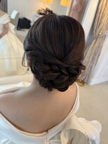 コマリ(comari) シニヨン