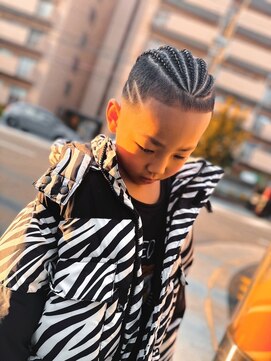 ジョイ ファクトリー(JOY ファクトリー) ストレートコーンロウ