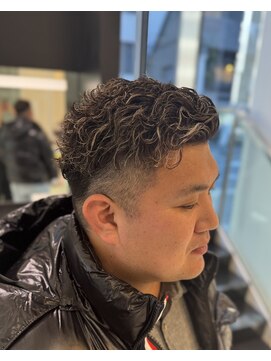 エアー 銀座タワー(AIR) メンズパーマ/ハイライト/メッシュ/刈り上げ