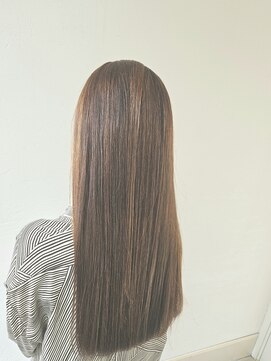 ラプトヘア リタ(Rapt. Hair Rita) 大人ヘア/髪質改善/デザインカラー/30代/40代/50代/透け感カラー