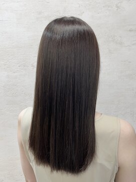 アンジェリカ(Angelica Total Beauty Lifestyle Design) オリーブベージュロングストレート