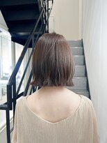 デイジー(Daisy)&nbsp;似合わせカット　ヘーゼルベージュ　ボブ