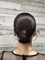 ブルームス アンジュ(Blooms Unge)&nbsp;つやつやシニヨン