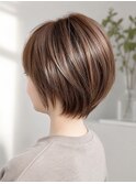 後頭部ふんわり大人ショートボブ ベージュブラウン