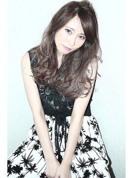 ギンザカミノア 東口店 高崎(GINZA CAMINOIA) 流行りの「ブルージュ」とストレスフリーなラフスタイリング