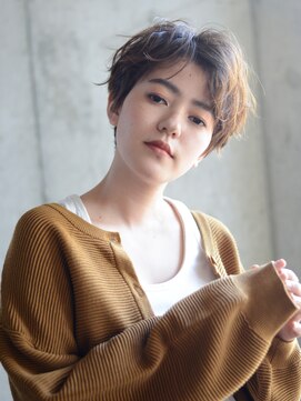 メイクス 表参道(MAKE'S omotesando) 大人かわいい アッシュブラウン ネオウルフ 毛先パーマ 小顔