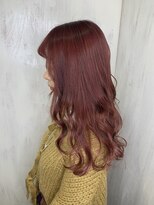 アンフィシュピトロワ(AnFye spi tlow) 【AnFye 】ツヤ髪のベリー系カラー