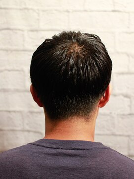 銀座マツナガ 新宿野村ビル店 重めテイストなサイドグラデーション