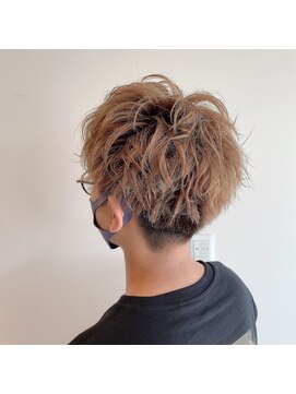 美容室 アイディー i-dee ハイトーンベージュ