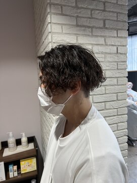 リーオオサカ(Lee Osaka) 【モモカ】前下がりスパイラルパーマ
