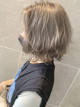 ラシサ(rashisa) 【ブリーチ必須】シルバーグレージュ