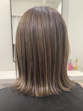 インビテーション(invitation) ハイライト*ラベージュカラー