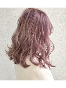 ロカビリー(Rockabilly) highlight bob#豊川#諏訪町#ブリーチ#ダブルカラー#韓国