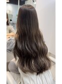 【くすみベージュ&ロングレイヤー】《福岡透明感カラー》
