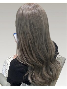 リープスアドレ 都島店(LEAPS adore) 大人気ミルクティカラー