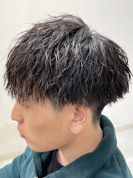 ビューブルー 亀戸錦糸町(VIEW BLUE) 縦落ちツイストスパイラル/マッシュショート/波巻きパーマ