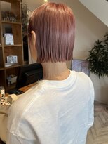 ニードバイスケール(NEED by SCALE) タッセルボブ×ピンクベージュ【坂口恵梨子】