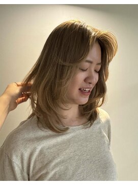 フルール バイ サファリ(fleur by safari) ベージュ/レイヤー/10代20代/薬院