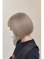 レア 渋谷(Le'a) ホワイトミルクティーカラー