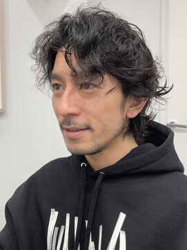 インセプション 銀座(INCEPTION) センターパート/スペインカールニュアンスパーマ/ダークアッシュ